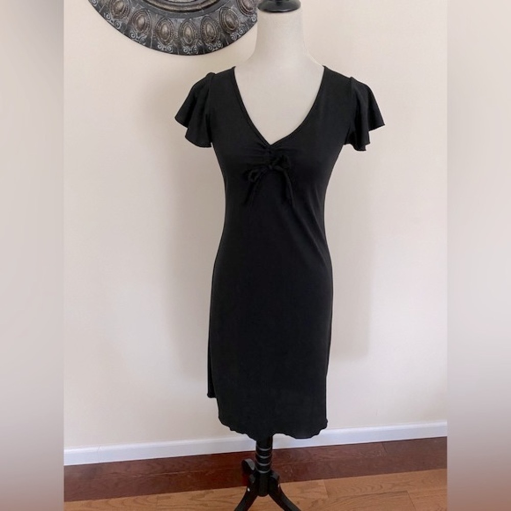 New York & Co. Slip Dress with Adjustable Bust and Split Cap Sleeves / Peekaboo
